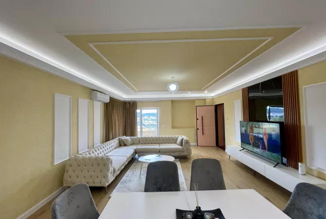 Shtepi me qera Apartament ne Tirane, 2+1, Mobilimi E mobiluar, Pagesa 1,000  Euro.