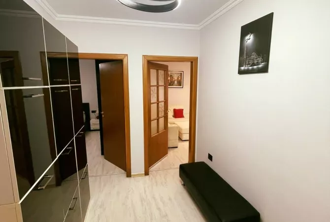 Casa in affitto 2+1 a Tirana - 1,000 Euro