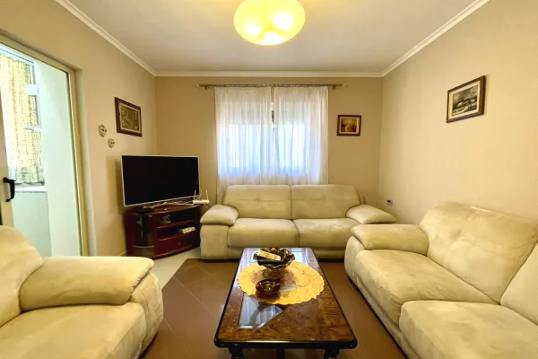 Shtepi ne shitje 2+1 ne Tirane - 163,000 Euro