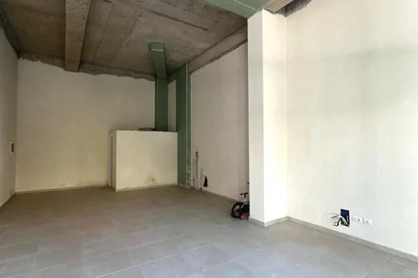 Business Property for Rent 1+1 in Tirana - 1,500 Euro