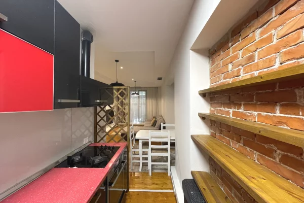 Shtepi ne shitje Apartament ne Tirane, 2+1, Mobilimi E mobiluar, Pagesa 129,000  Euro.