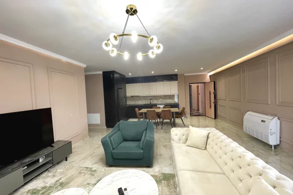Casa in affitto 3+1 a Tirana - 1,200 Euro