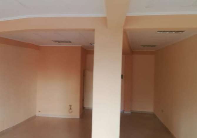 Ambient biznesi me qera 1+1 ne Tirane - 35,000 Leke