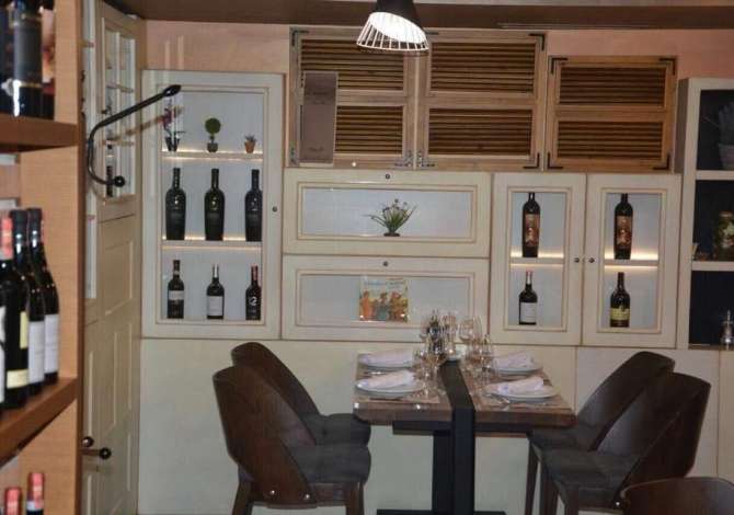  Ambient biznesi me qera Restorant - Rruga e Durresit (VR111)