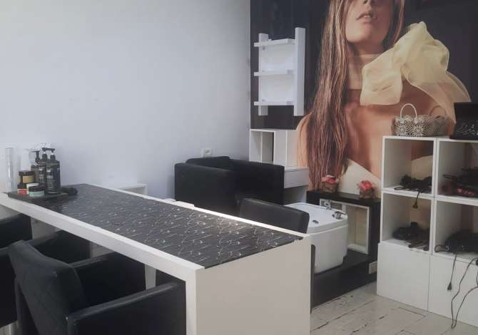 Ambient biznesi me qera 1+1 ne Tirane - 253 Euro