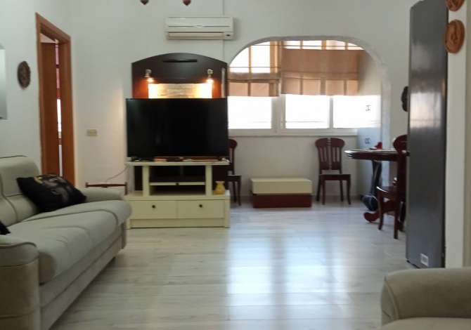 Shtepi me qera 2+1 ne Tirane - 600 Euro