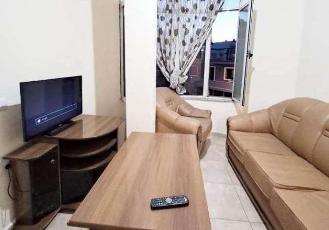Shtepi me qera 2+1 ne Tirane - 451 Euro