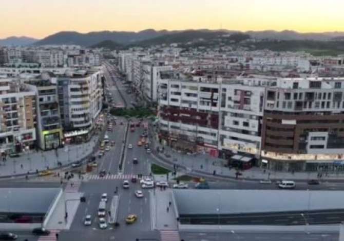 Shtepi me qera 2+1 ne Tirane - 350 Euro