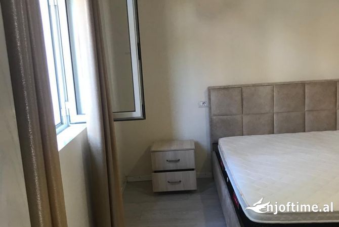 Shtepi me qera 1+1 ne Tirane - 401 Euro