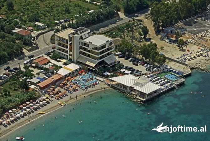 Ambient biznesi me qera 1+1 ne Vlore - 3,300 Euro