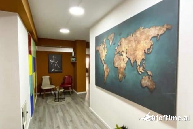 Ambient biznesi me qera 3+1 ne Tirane - 2,999 Euro
