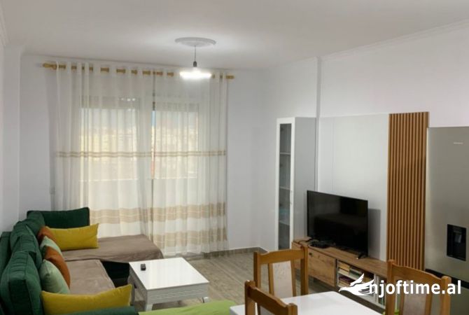 Shtepi me qera 1+1 ne Tirane - 551 Euro