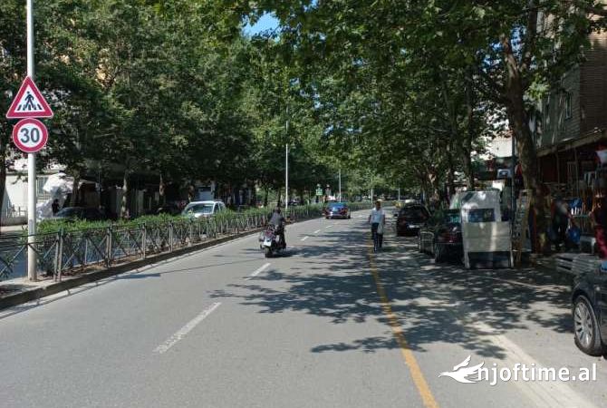 Shtepi me qera 1+1 ne Tirane - 455 Euro