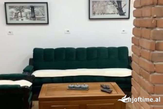 Shtepi ne shitje 1+1 ne Tirane - 240,000 Euro
