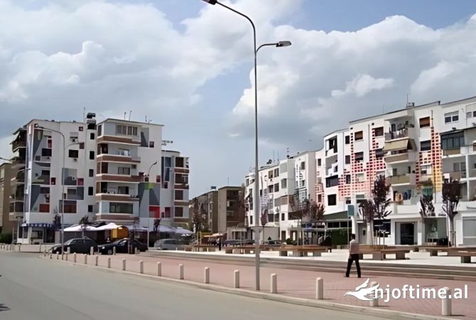 Shtepi me qera 2+1 ne Tirane - 603 Euro
