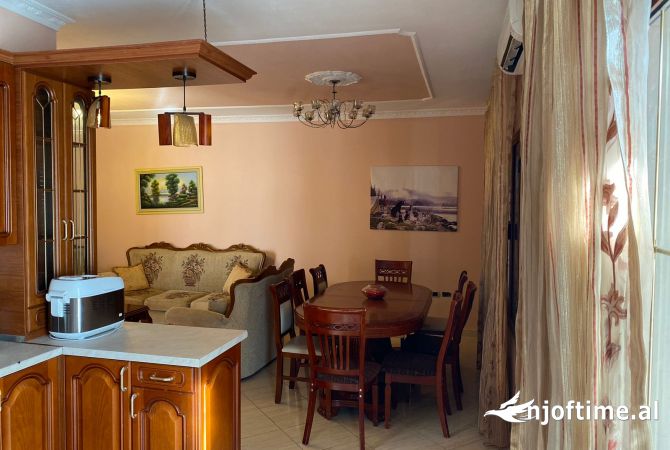Casa in affitto 3+1 a Tirana - 498 Euro