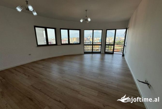 Shtepi ne shitje Apartament ne Tirane, 1+1, Mobilimi Bosh, pa mobiluar, Pagesa 147,000  Euro.