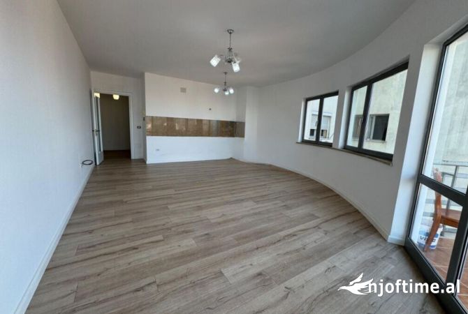 Shtepi ne shitje 1+1 ne Tirane - 147,000 Euro