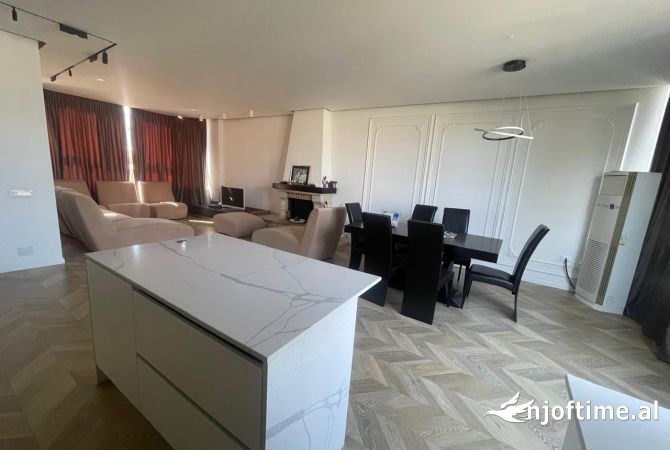 Shtepi ne shitje 5+1 ne Tirane - 450,000 Euro