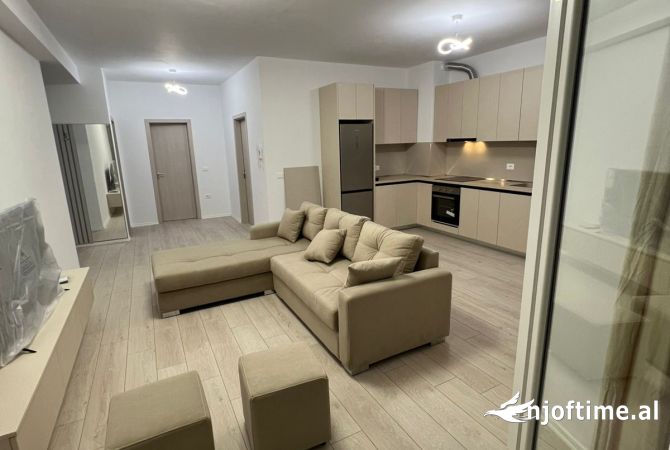 Casa in affitto 2+1 a Tirana - 649 Euro