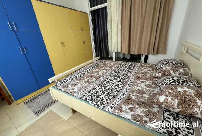 Shtepi ne shitje Apartament ne Tirane, 1+1, Mobilimi E mobiluar, Pagesa 66,950  Euro.