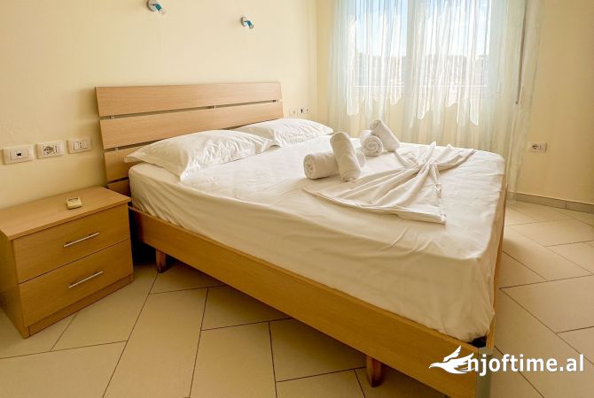 Shtepi me qera Apartament ne Tirane, 2+1, Mobilimi E mobiluar, Pagesa 650  Euro.