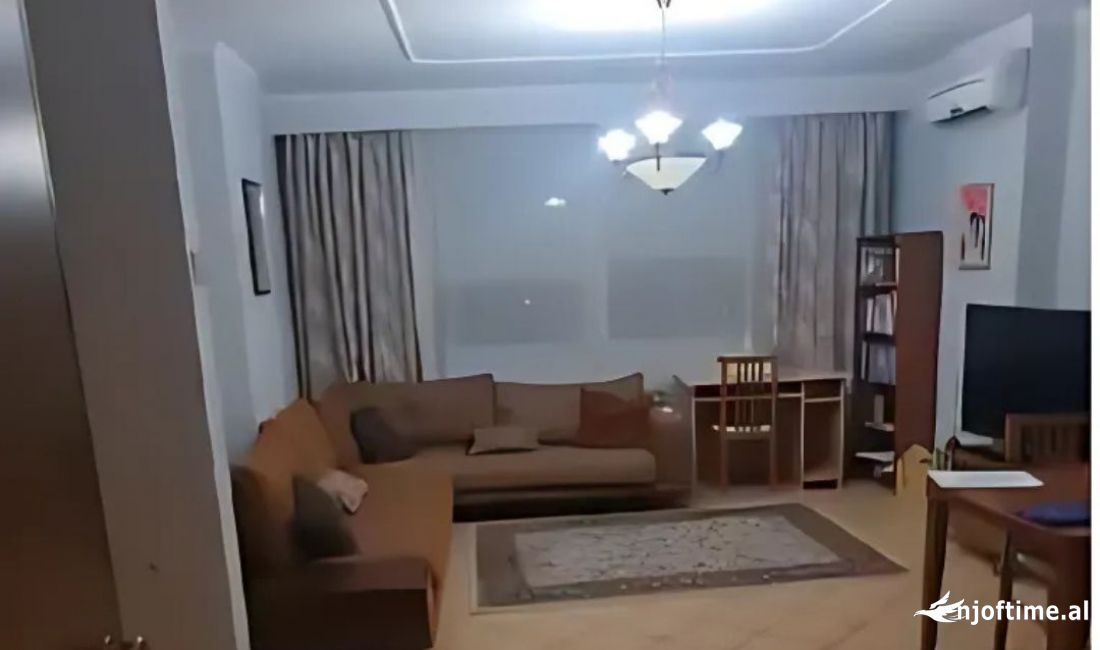 Shtepi me qera Apartament ne Tirane, 1+1, Mobilimi E mobiluar, Pagesa 570  Euro.