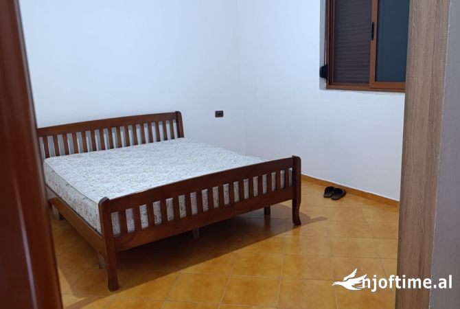 Casa in affitto 3+1 a Tirana - 330 Euro