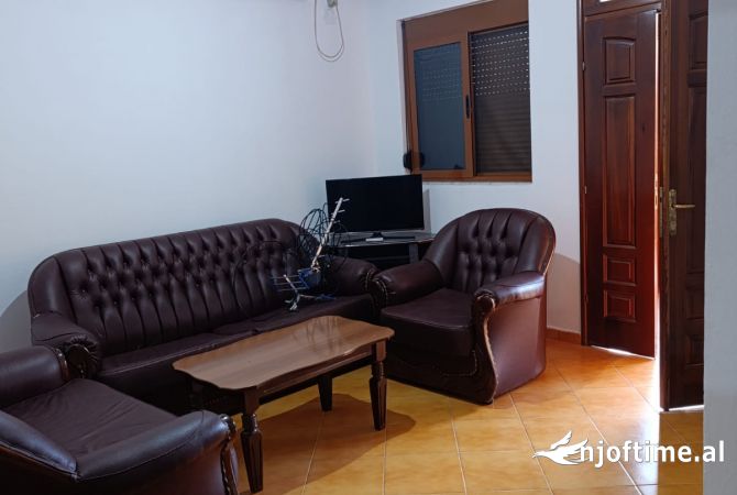 Casa in affitto 3+1 a Tirana - 330 Euro