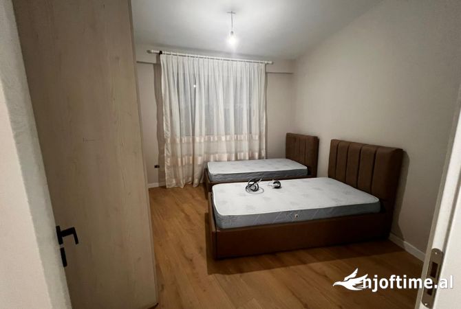 Shtepi me qera 2+1 ne Tirane - 500 Euro