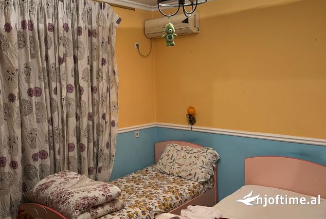 Shtepi me qera 2+1 ne Tirane - 500 Euro
