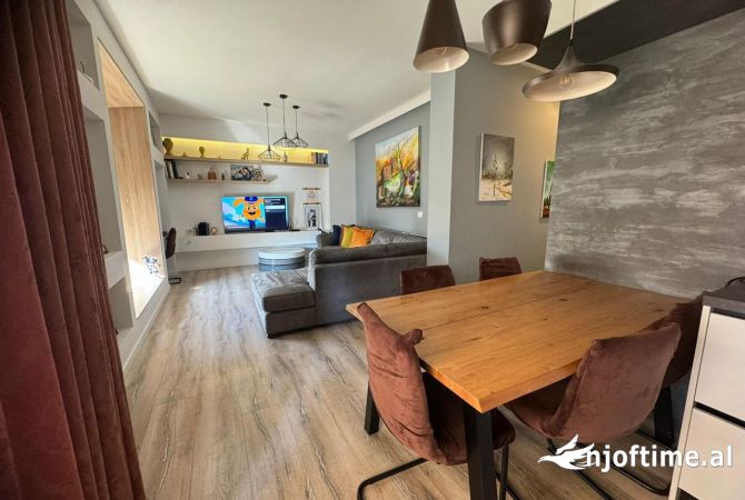 Shtepi ne shitje 2+1 ne Tirane - 206,000 Euro