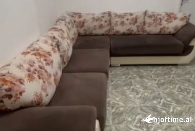 Shtepi me qera 2+1 ne Tirane - 550 Euro