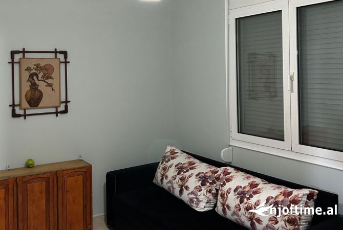 Shtepi me qera 3+1 ne Tirane - 500 Euro