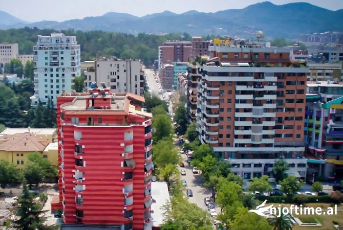 Ambient biznesi me qera 1+1 ne Tirane - 498 Euro