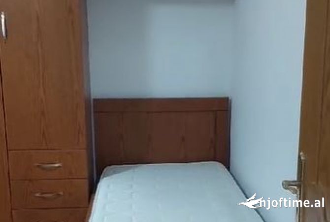 Shtepi me qera 3+1 ne Tirane - 550 Euro