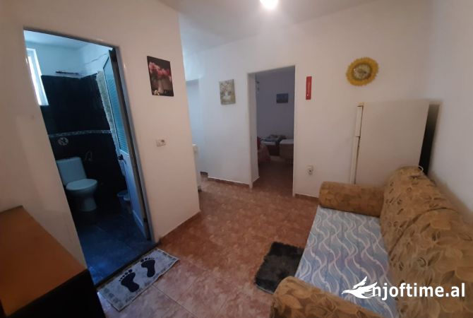 Shtepi me qera 1+1 ne Tirane - 400 Euro