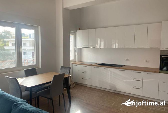 Shtepi me qera 1+1 ne Tirane - 300 Euro