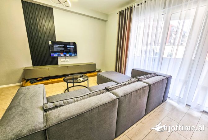 Shtepi me qera 2+1 ne Tirane - 600 Euro