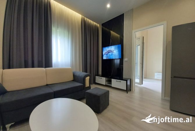 Shtepi me qera 1+1 ne Tirane - 530 Euro
