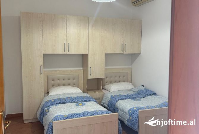 Shtepi me qera 2+1 ne Tirane - 450 Euro