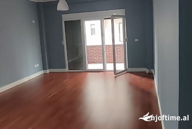Casa in affitto 2+1 a Tirana - 350 Euro