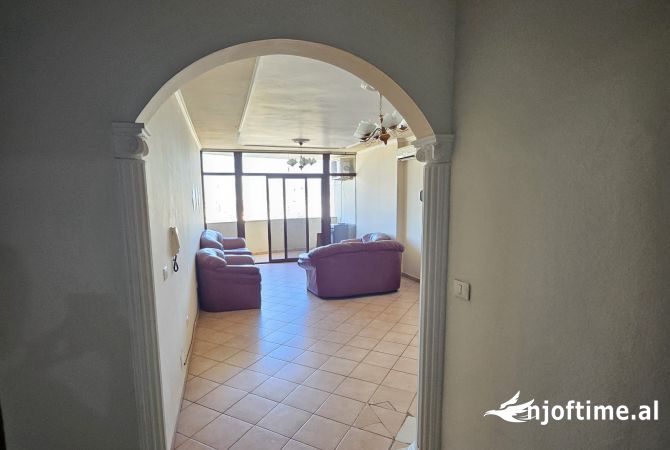 Shtepi me qera 1+1 ne Tirane - 500 Euro