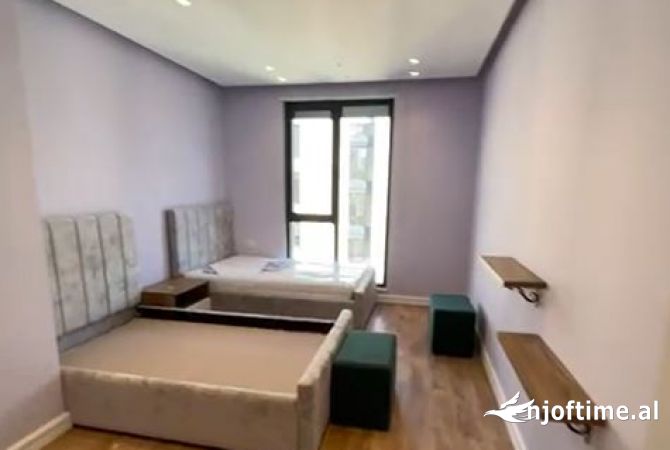Shtepi me qera 3+1 ne Tirane - 1,000 Euro