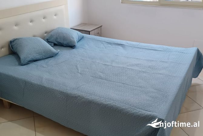 Shtepi me qera 1+1 ne Tirane - 450 Euro