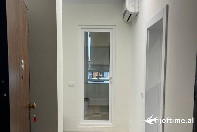 Shtepi me qera Apartament ne Tirane, 1+1, Mobilimi E mobiluar, Pagesa 900  Euro.