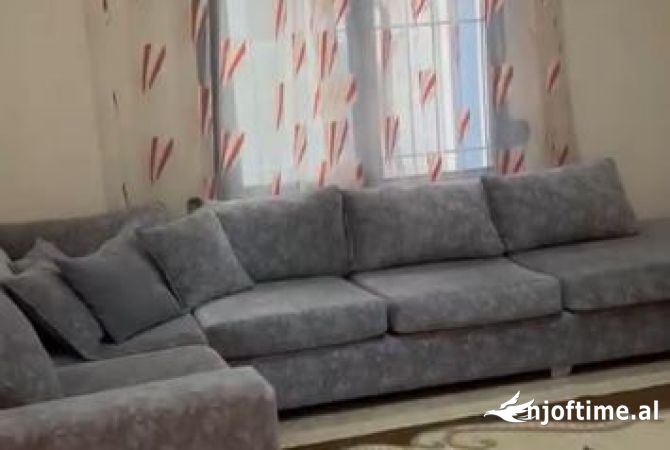 Shtepi me qera 1+1 ne Tirane - 298 Euro