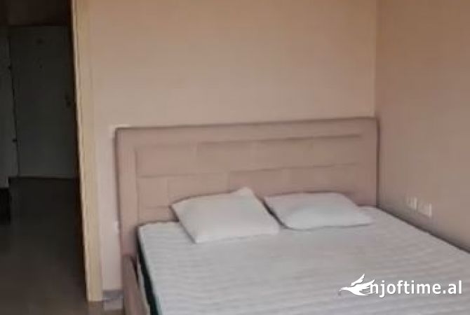 Shtepi me qera 1+1 ne Tirane - 499 Euro