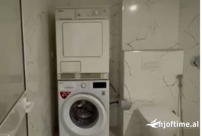 Shtepi me qera Garsoniere ne Tirane - 450 Euro