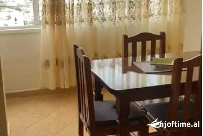 Shtepi me qera 1+1 ne Tirane - 320 Euro